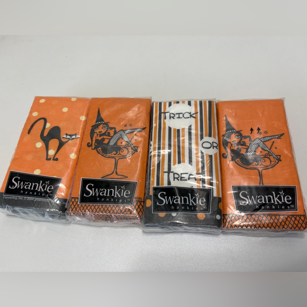4pc Retro Halloween Pocket Tissues